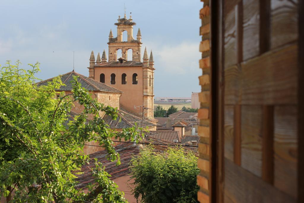 La Caseja De Ayllon Exterior photo