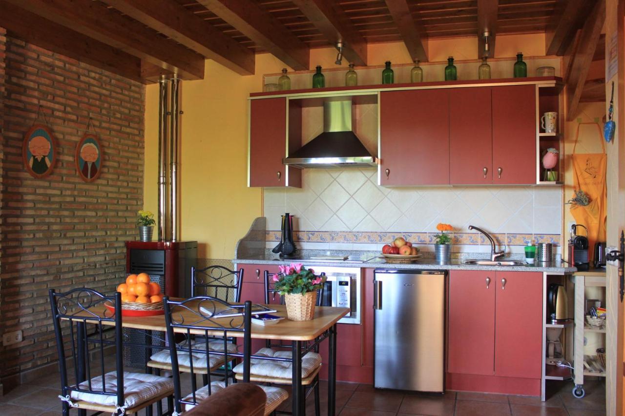 La Caseja De Ayllon Exterior photo